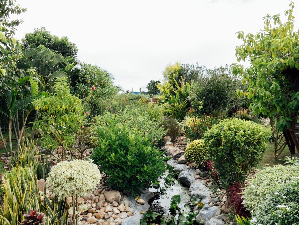 Rai Fahpratan Home And Garden Ban Pak Ngam  ภายนอก รูปภาพ