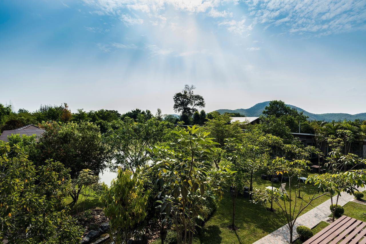 Rai Fahpratan Home And Garden Ban Pak Ngam  ภายนอก รูปภาพ